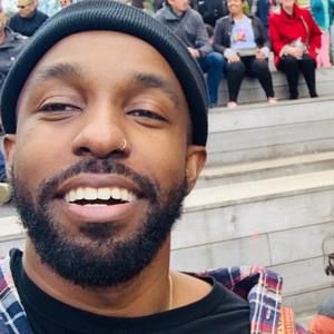 Meet your Posher, Corey